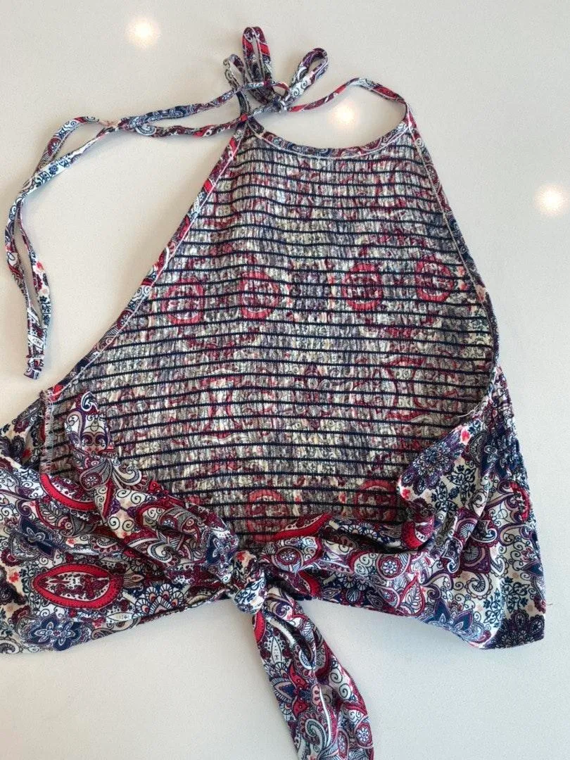 Open Back Halter Crop Top Multiple Size M - Image 2