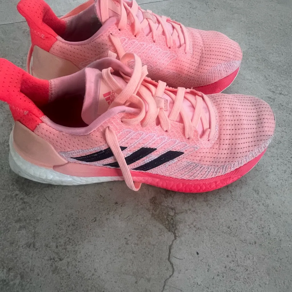 Adidas Women's Coral Athletic Shoes - Image 4
