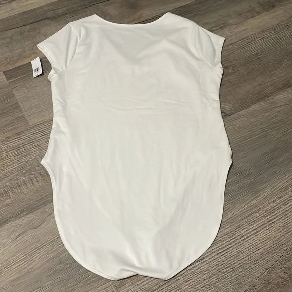 Old Navy Bodysuit!! - Image 2
