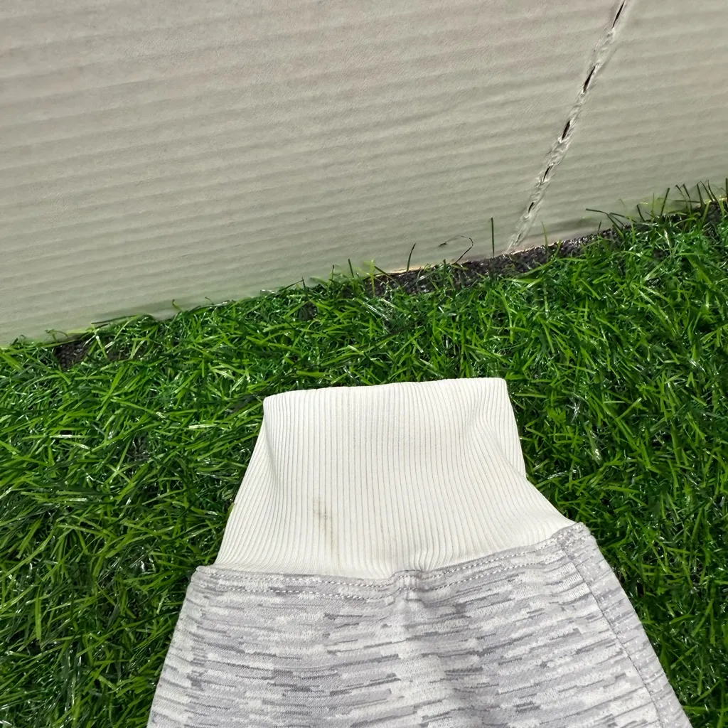 Lululemon Keep Moving Joggers - Image 5