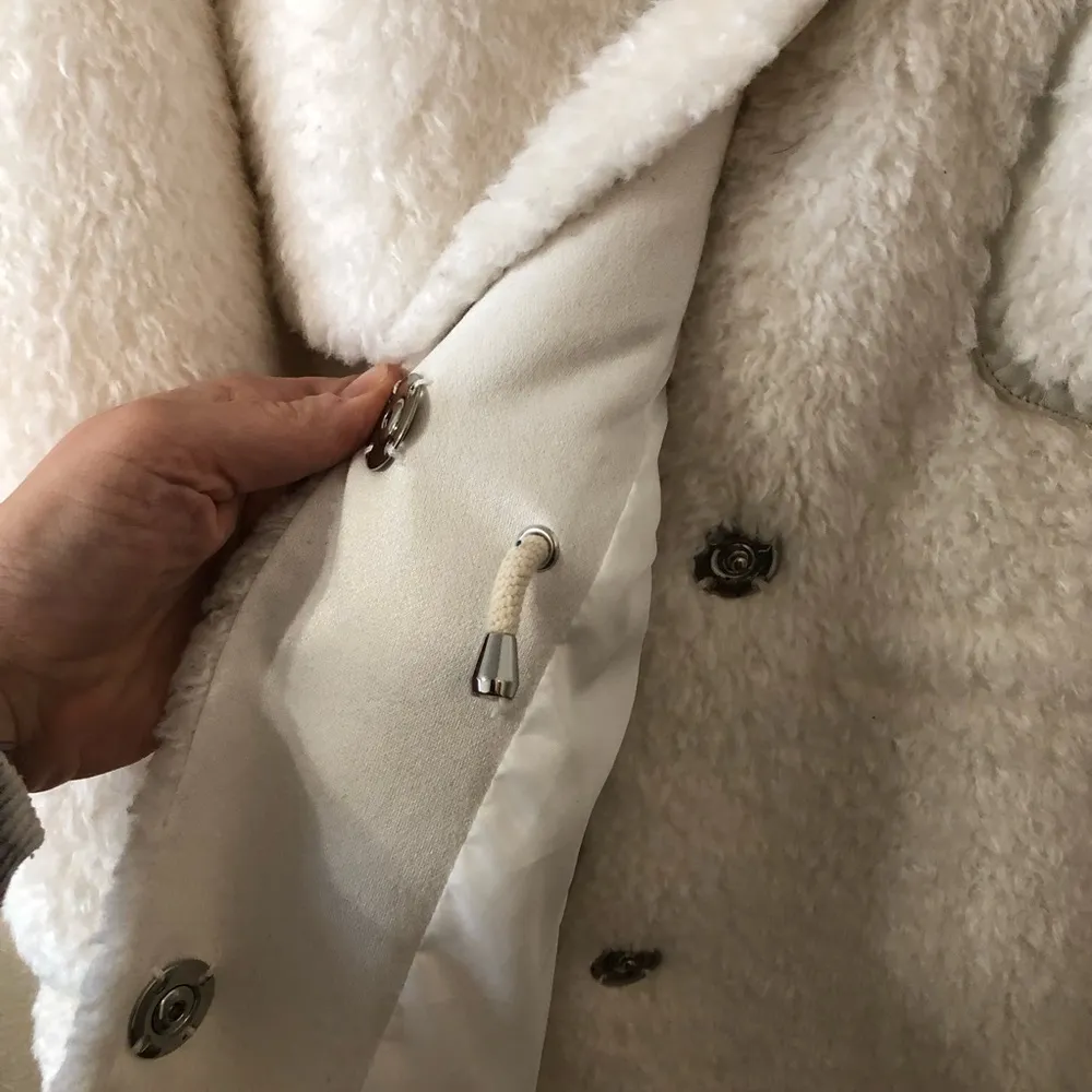 Anthropologie Maeve Cinched Soft & Elegant Faux Fur Coat in Ivory - Size Large - Image 4