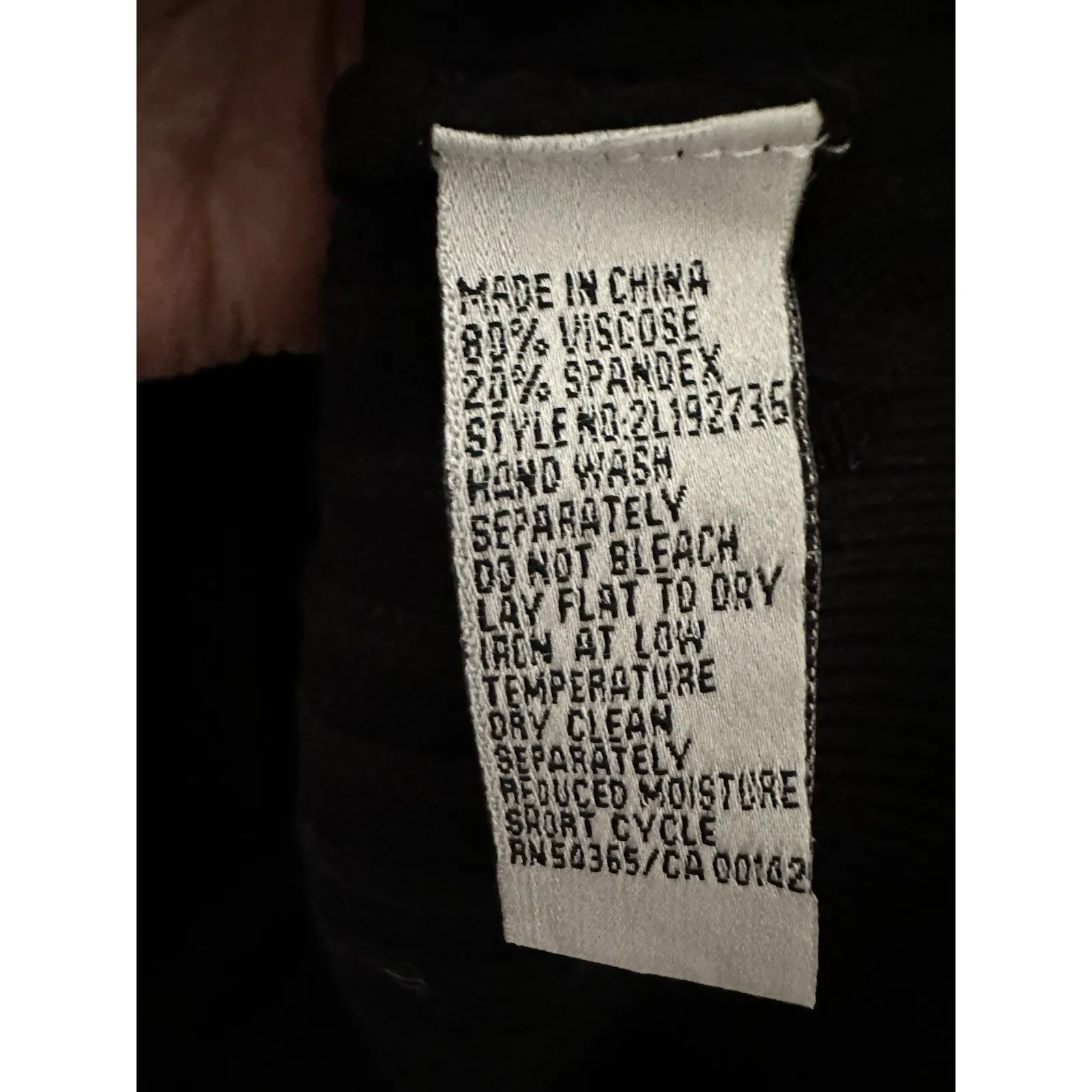 Bianca Nygard black V - Image 4