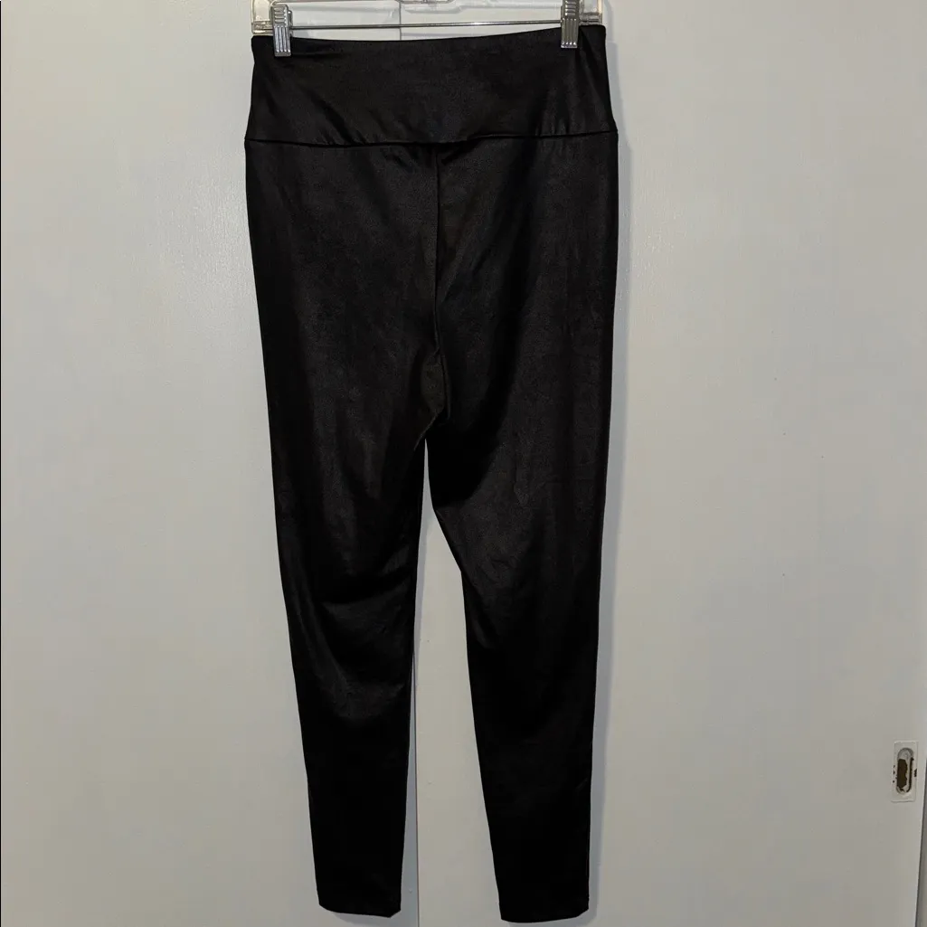 Crown & Ivy Faux Leather Leggings Black Pull On Pants Women’s Small S - Image 6