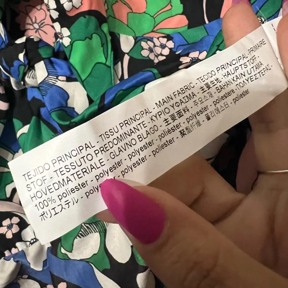 ZARA floral print bodysuit Medium - Image 5