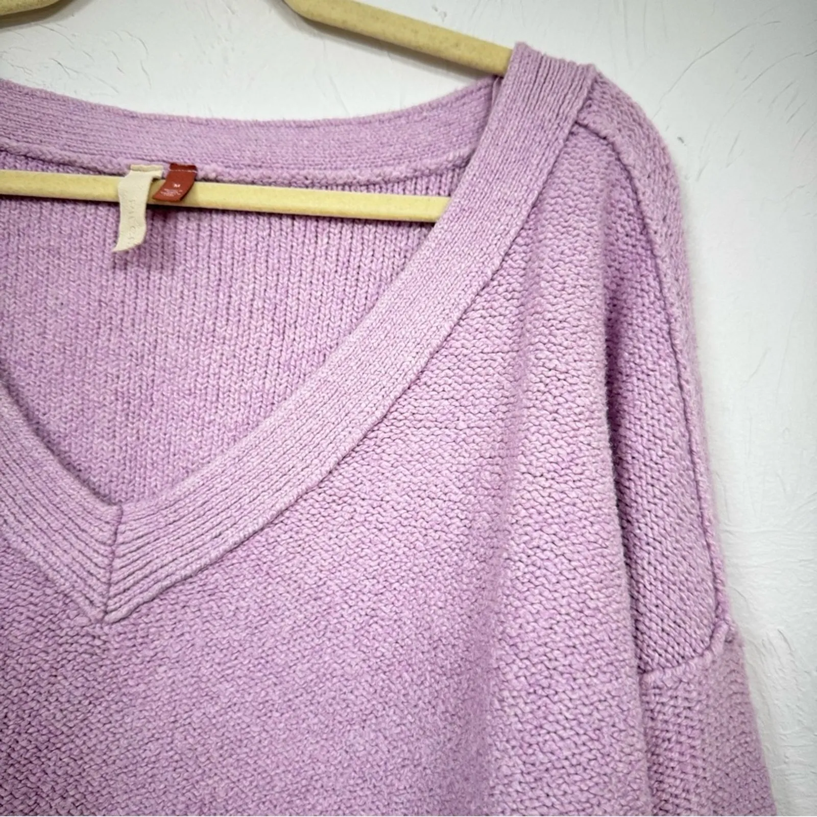 Pilcro Purple Balloon Sleeve Fluffy Sweater V Neck Womens M Oversized Boho Fall - Image 4