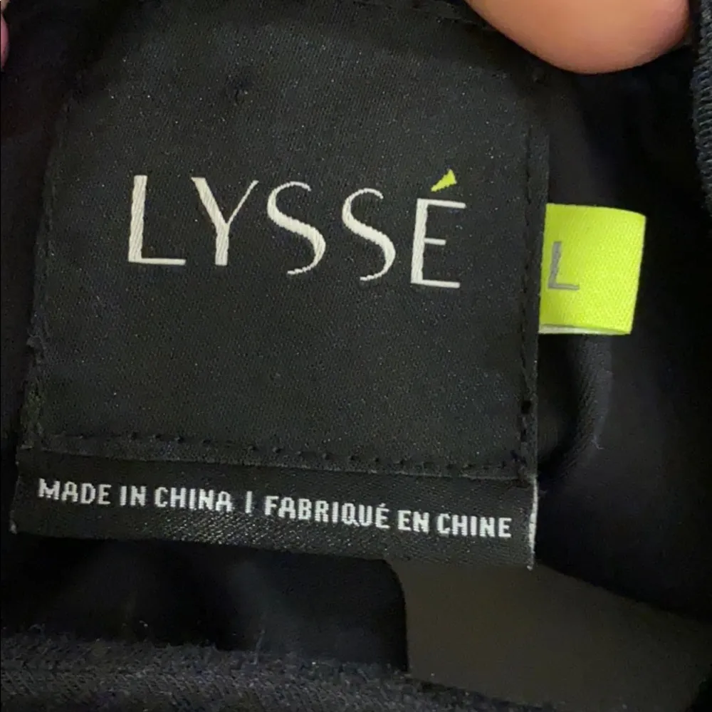 Lysse Black Marais Slimming Ruched Dress - Image 11