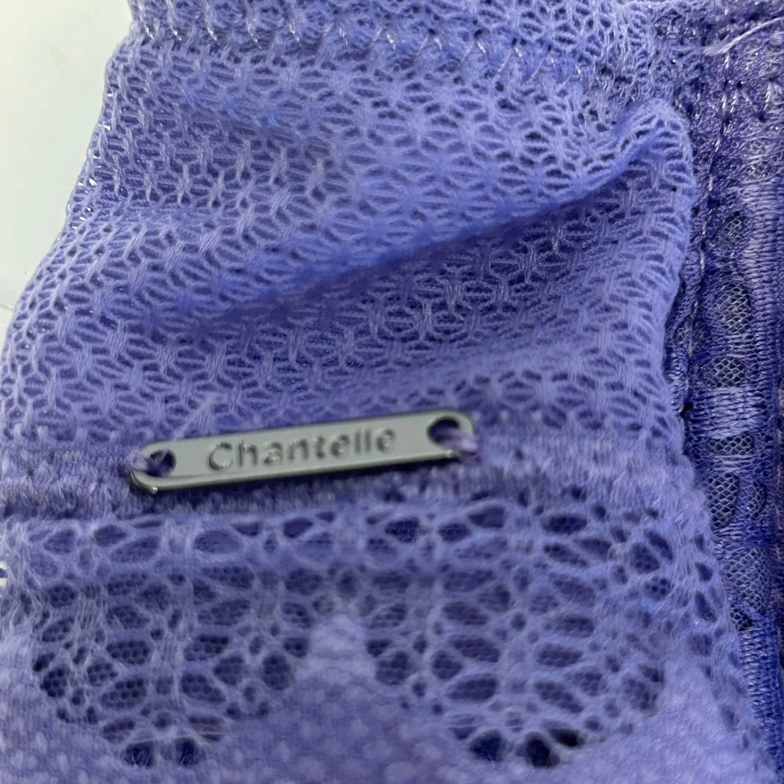 Chantelle Full Coverage Lace Underwire Bra Periwinkle Purple Size 32C - Image 3