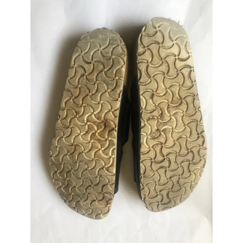 Naot Women’s slide sandals size 40 double strap Black - Image 5