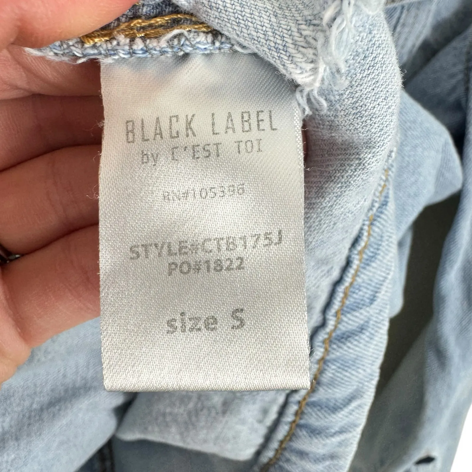 Black Label By C'est Toi Cotton Light Wash Distressed Button Up Jean Jacket Sz S Blue - Image 8