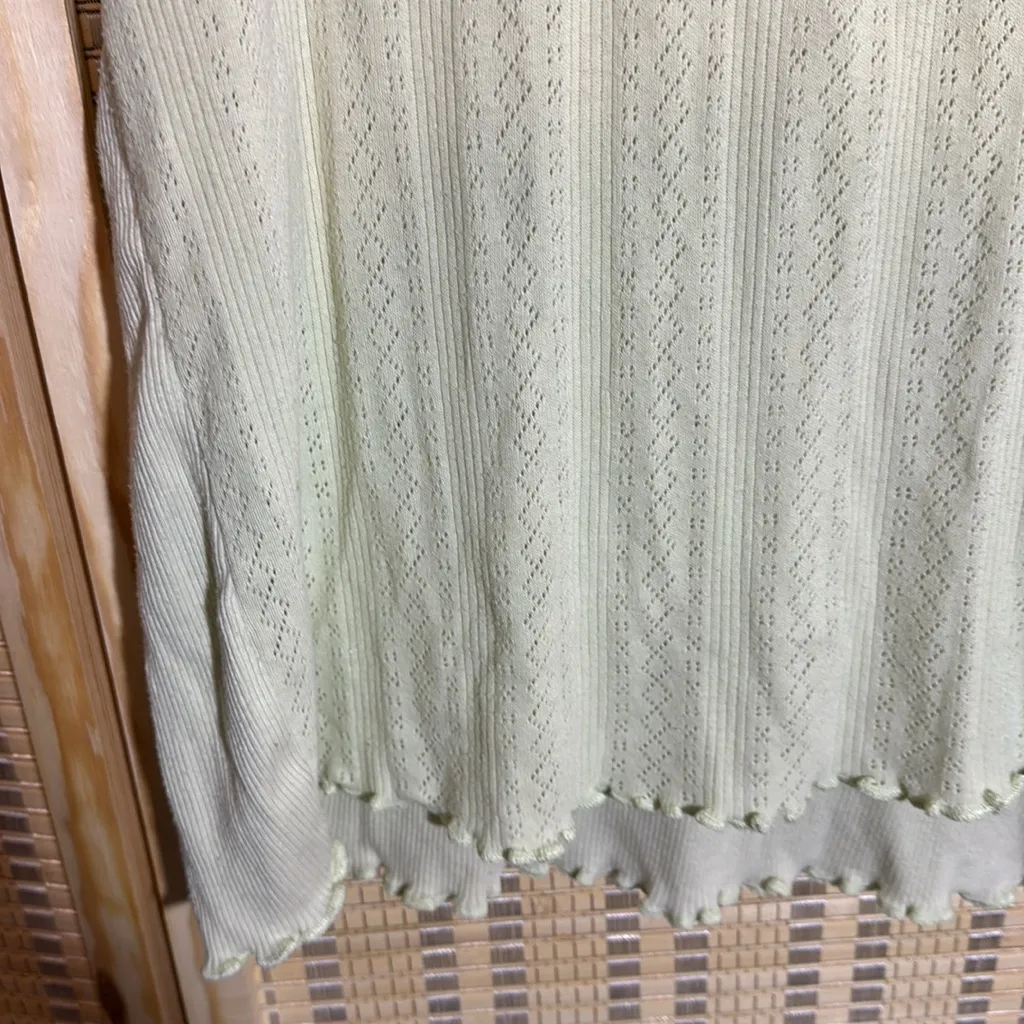 PINK Victoria's Secret Pale Green 2 Piece Summer Pajama Set Shirt Pants Medium - Image 5