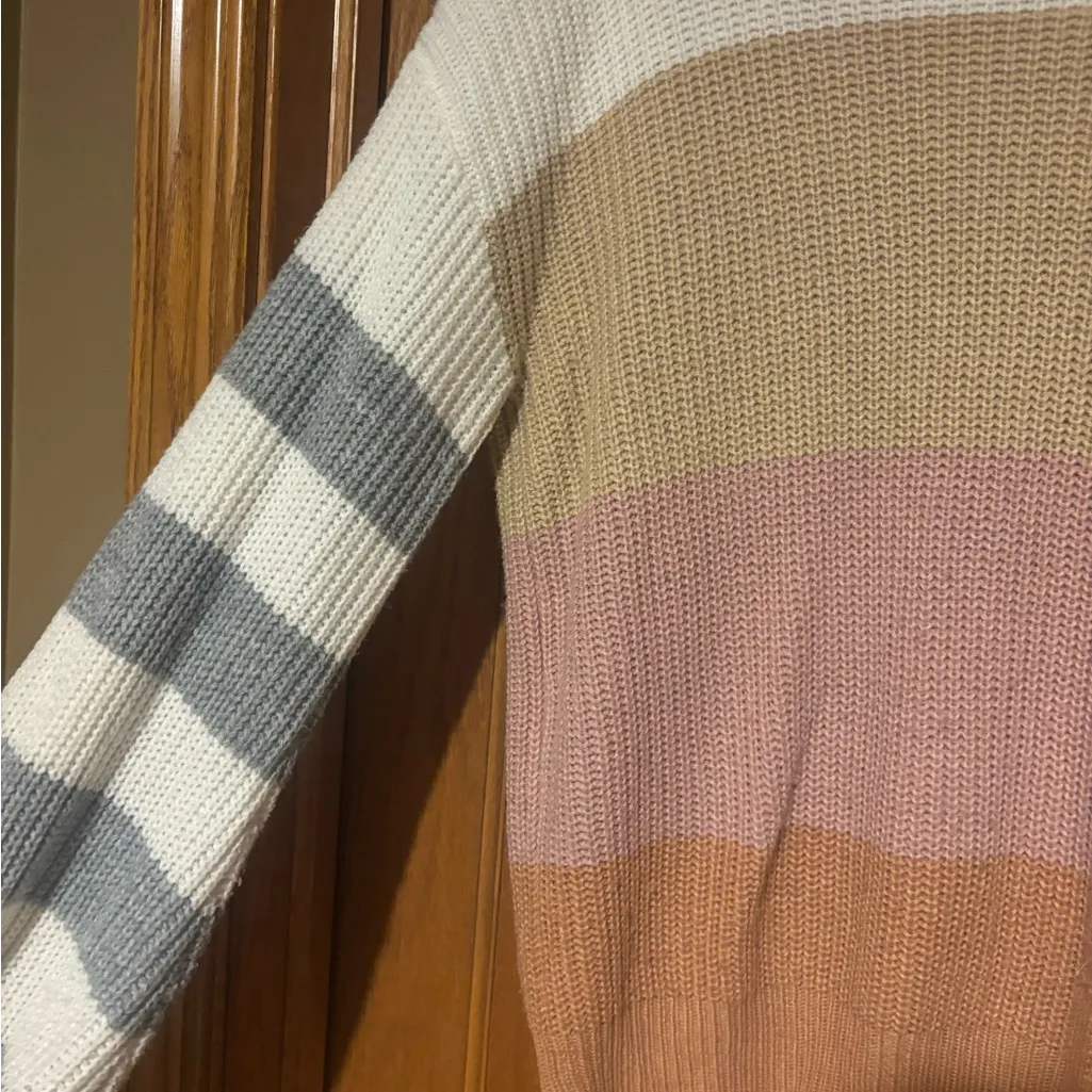 ANDREE BY UNIT Multicolor Striped Sweater - Image 2