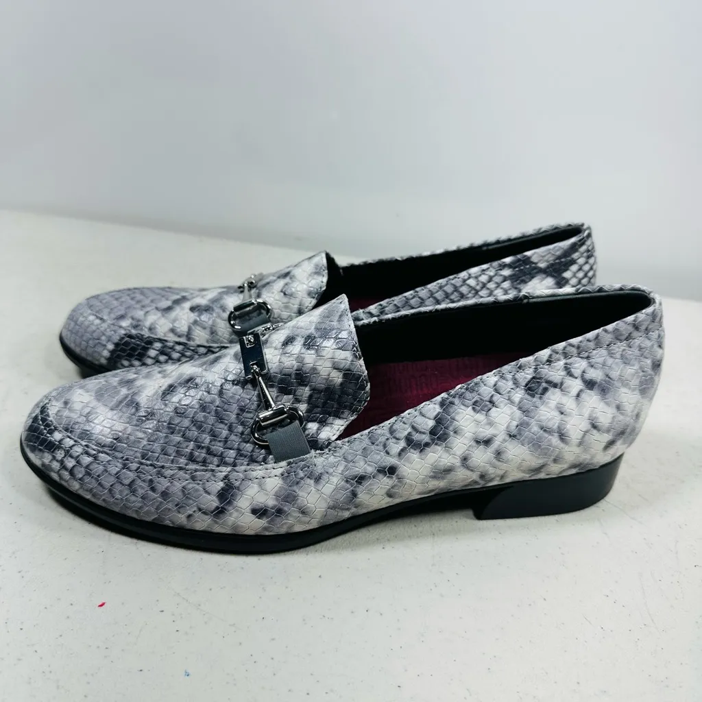 Munro Harrison Iii Horsebit Loafers Flats Shoes Womens Size 7 Gray - Image 4