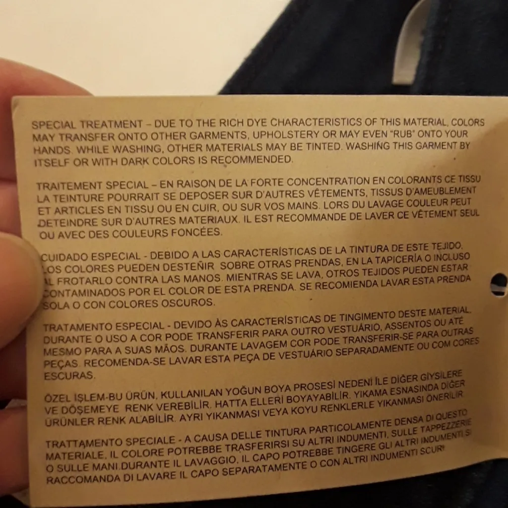 Levi's Dark Wash New Legging Mini Boot Denim Jean’s A37 - Image 5