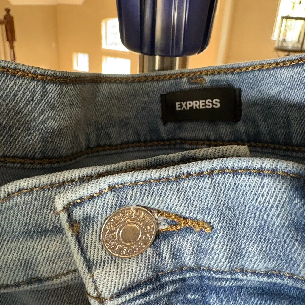 EXPRESS  Women's Blue Distressed Jeans - Image 3