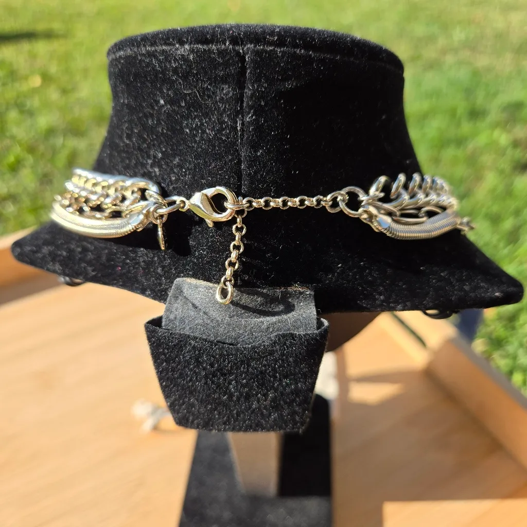 J. Crew 3 Strand Necklace Gold Tone - Image 4