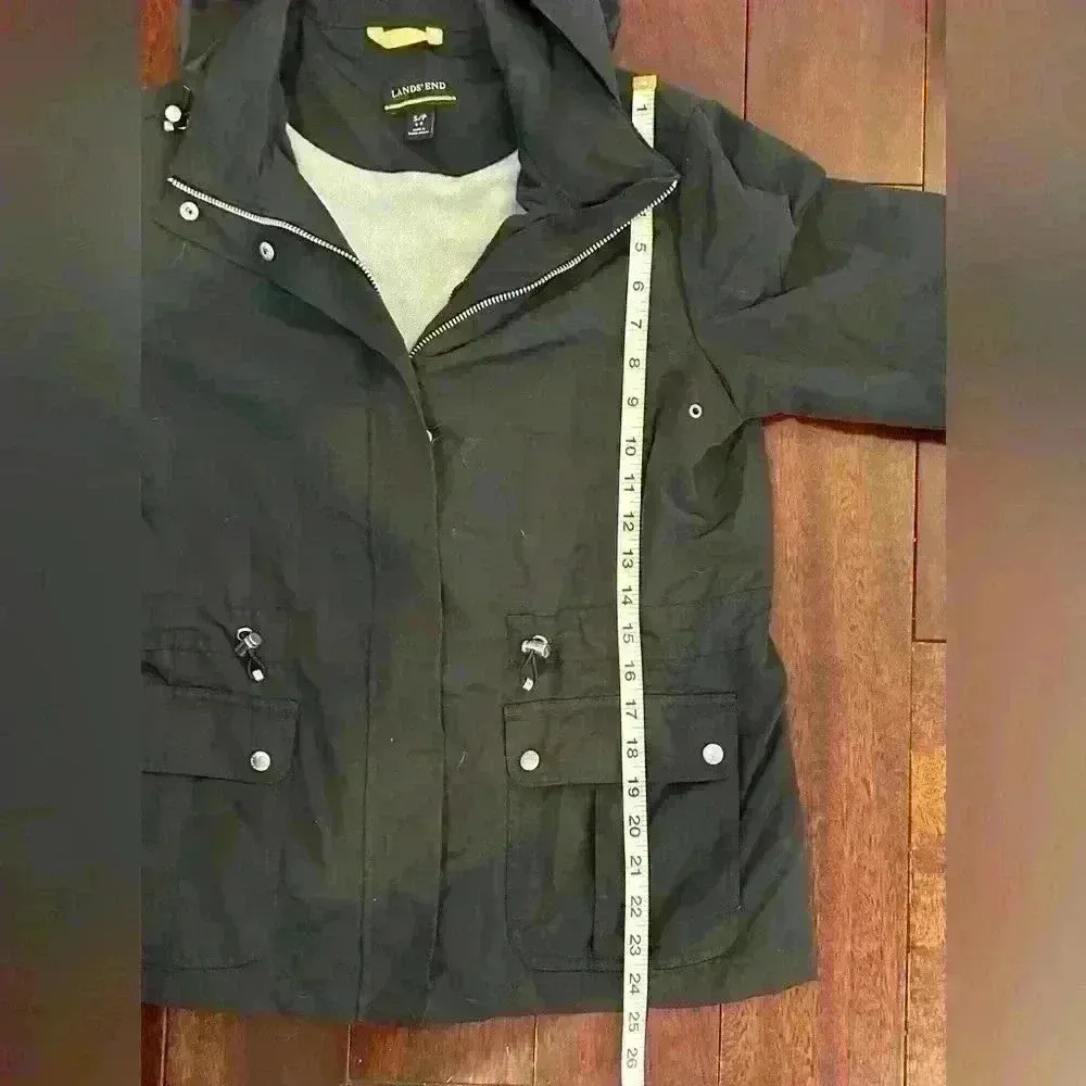Lands End Women’s Hooded Cargo Jacket Mesh Lined Size S (6-8) - Image 3
