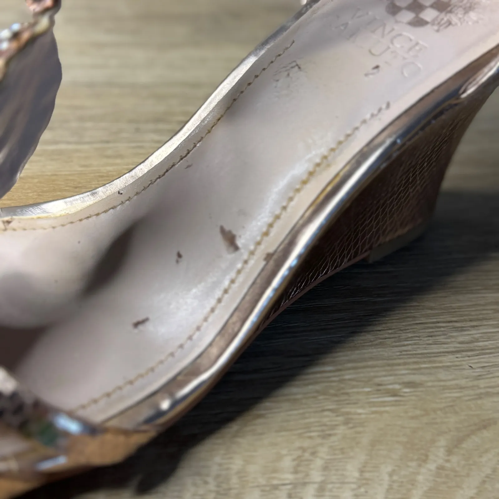 Vince Camuto 8W‎ Rose Gold Wedge Sandals Crystal Rhinestone Embellished Glam - Image 10