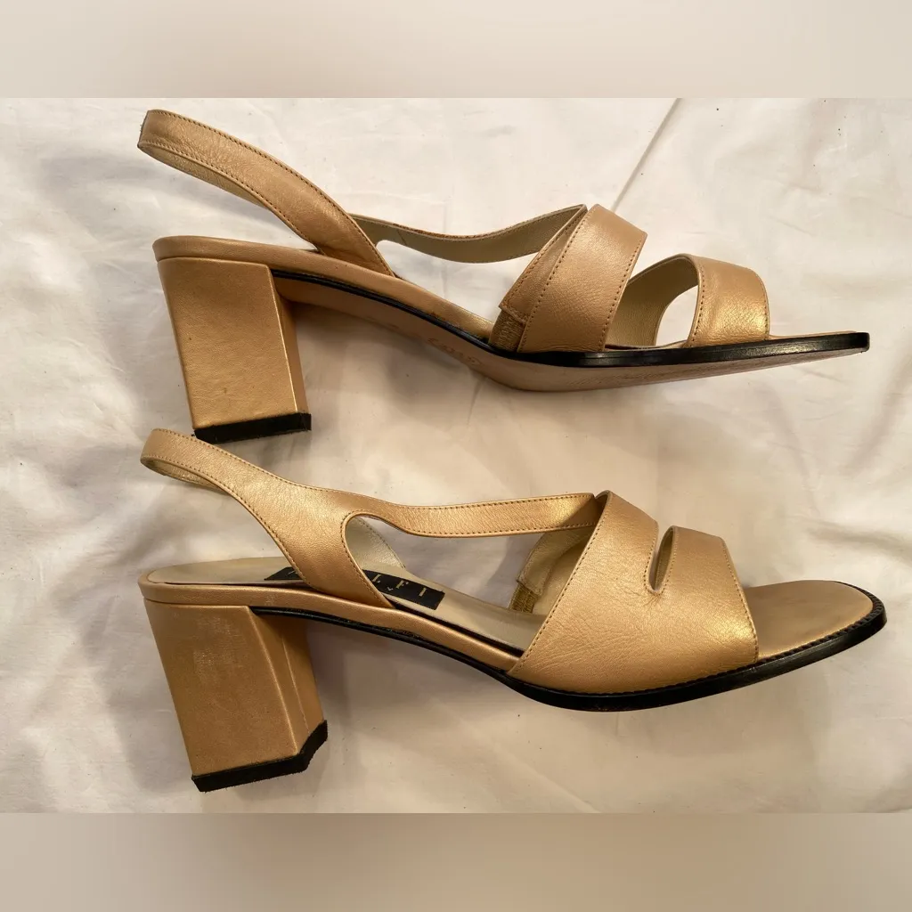 Amalfi Sandals‎ Beige Gold, Chuck heels, Size 10 Gold - Image 2