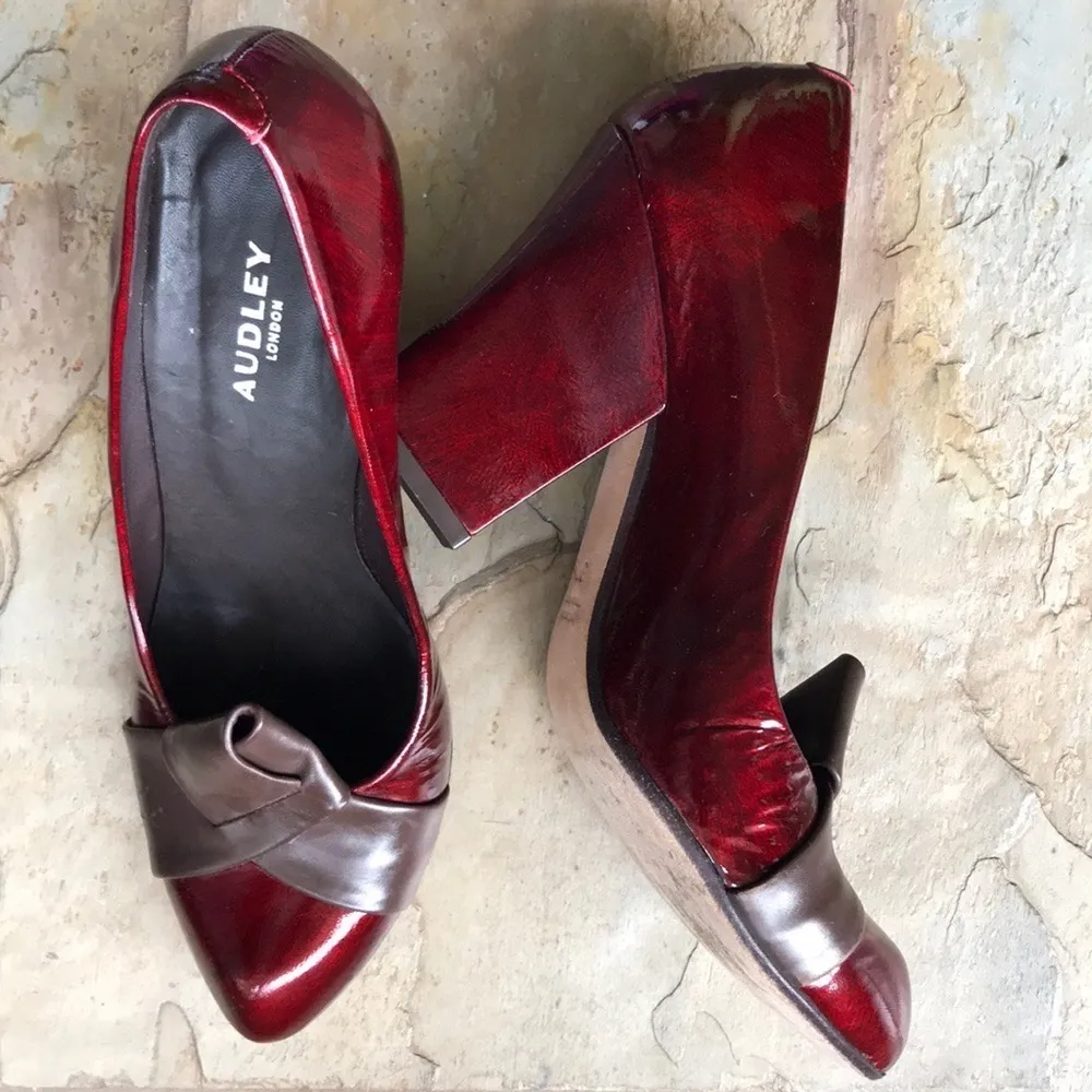 Audley London blood red patent leather architectural block heels Size 7.5 - Image 2