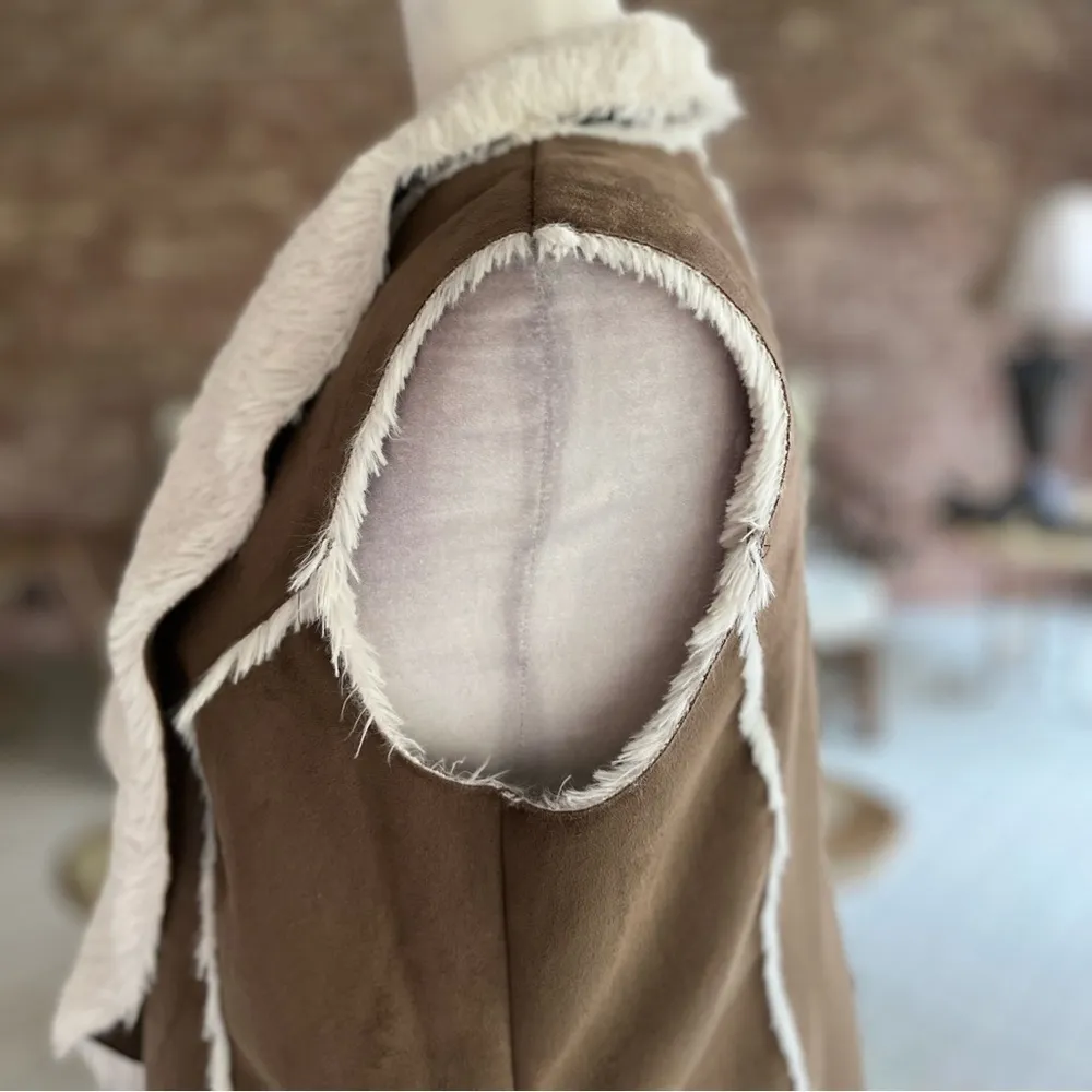 Brandon Thomas Vest Faux Fur Brown Cream Faux Suede M Shearling Chic Cozy Size M - Image 8