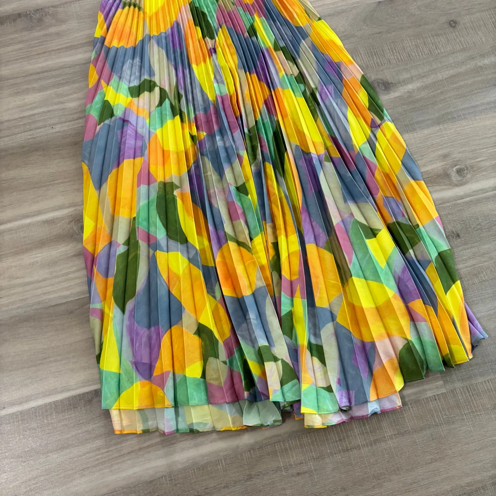 Astr the Label Blythe Plisse Midi Dress Yellow Lilac Abstract Women Size Small - Image 5