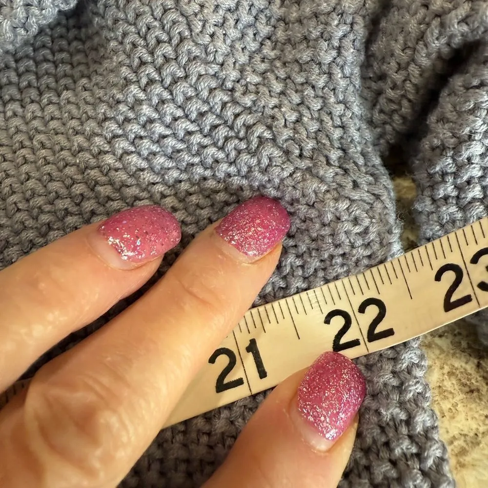 Head  sportswear gray sweater - Image 6