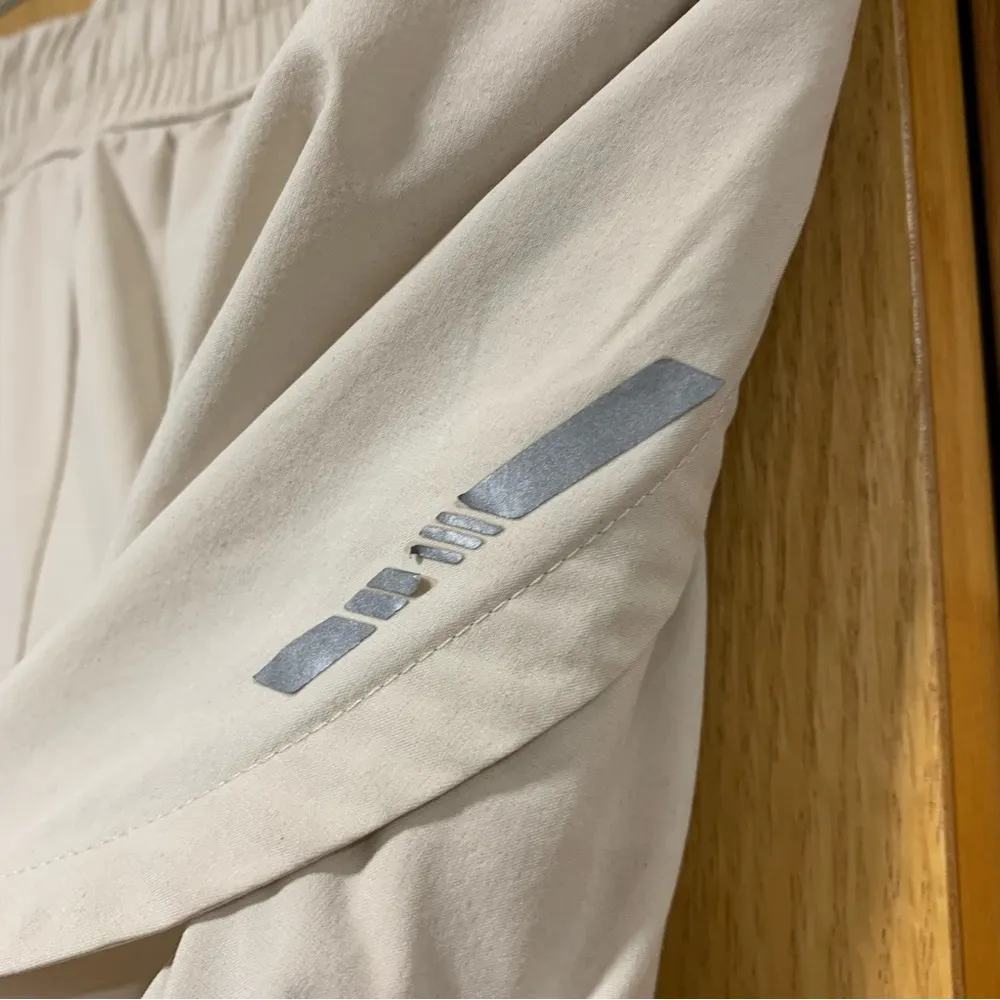 DSG Cream Colored Running Shorts with Liner - Image 4