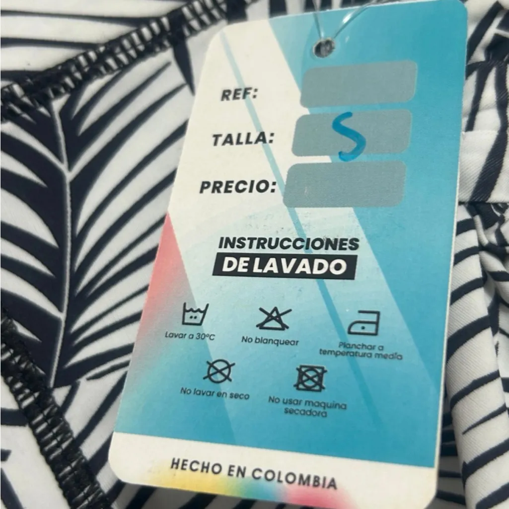 JESFER Leaf Print Activewear Set Crop Jacket & Leggings Size S NWT(A238) Black - Image 5