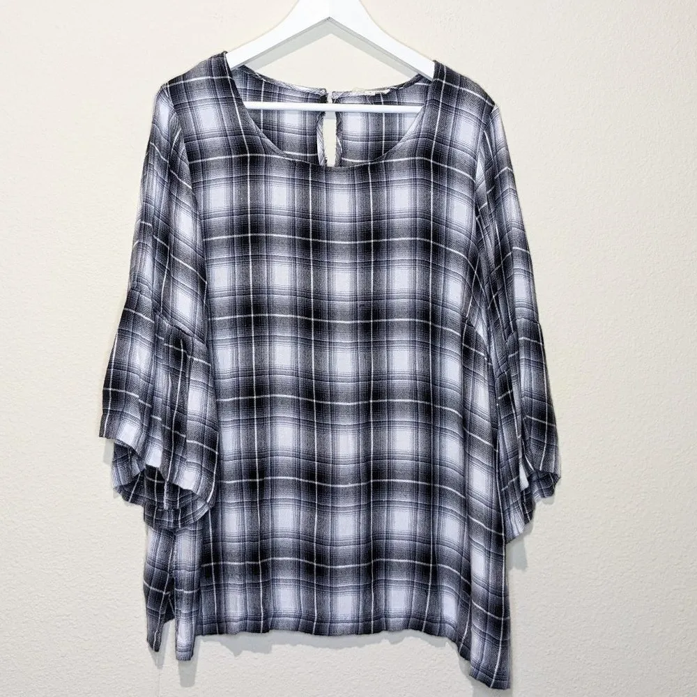 Jane & Delancey Plaid Flannel Blouse Top Bell Sleeves Gray Blue Plus Size 1X - Image 2