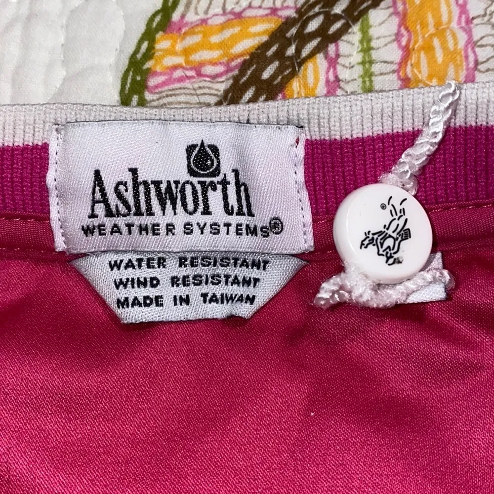 Ashworth medium water resistant women’s v neck pink white pullover jacket - Image 11