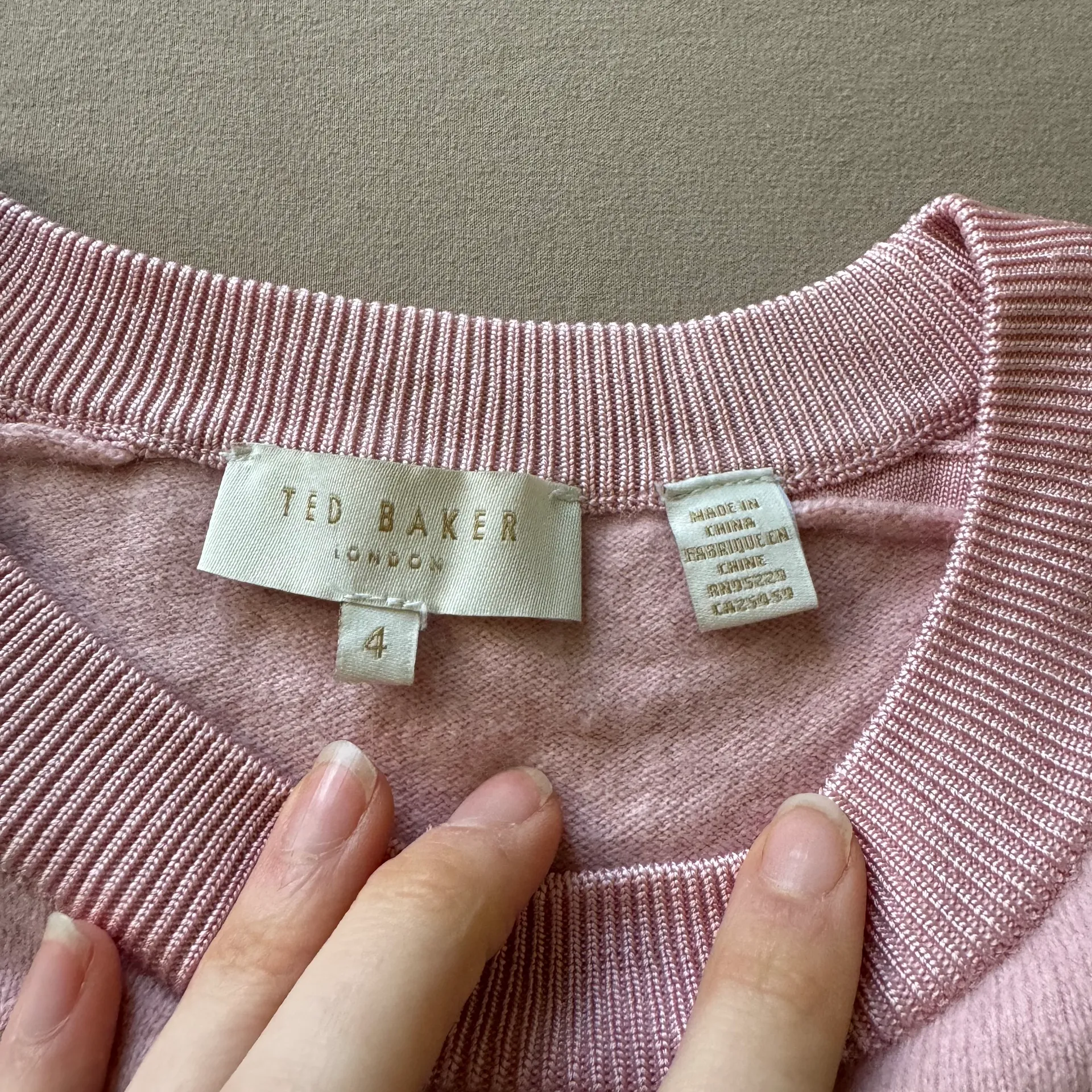 Raglan-sleeve Crewneck Sweater - Image 3