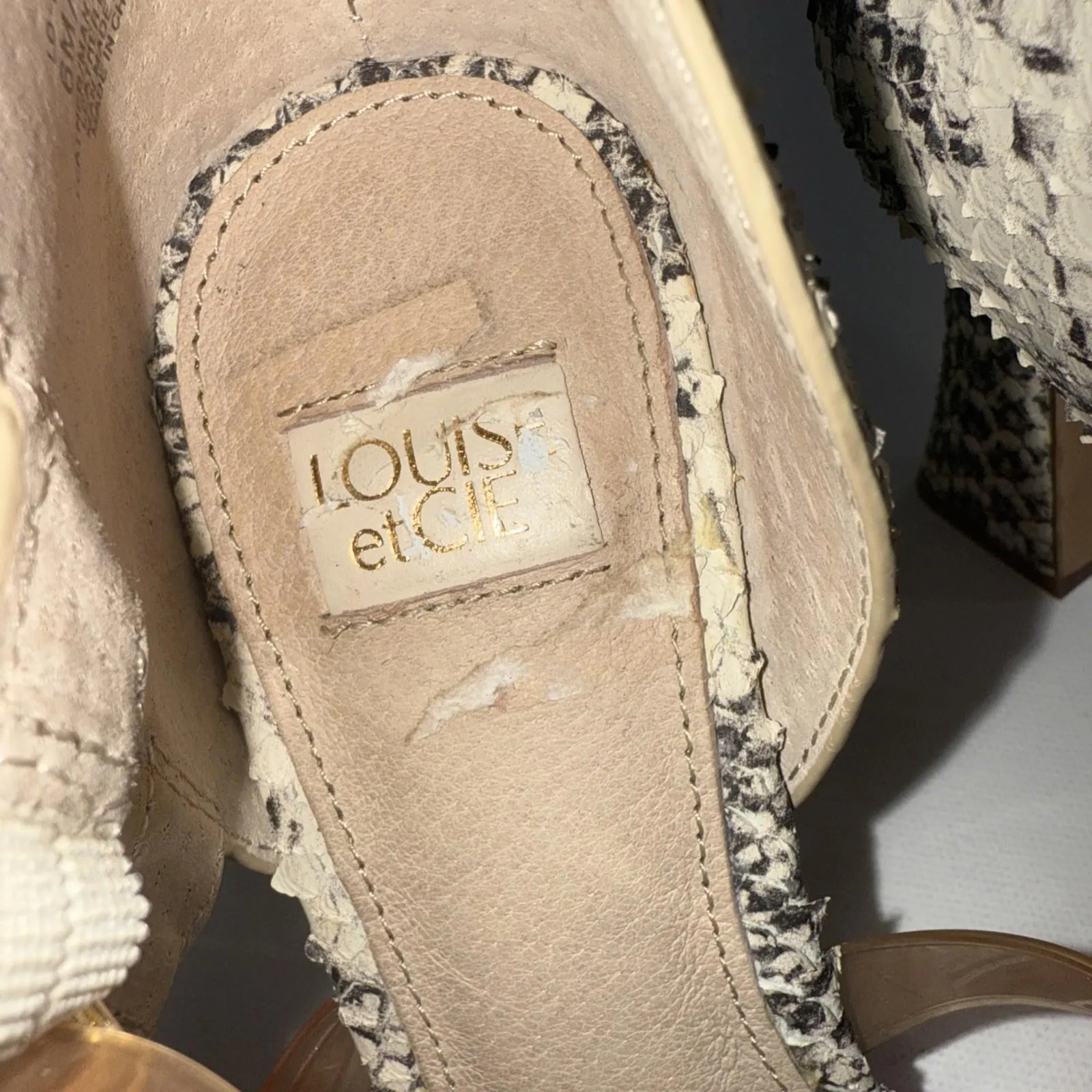 Louise et Cie Isoldah Snakeskin Classic Old Money Embossed Leather Low Heel 6.5 - Image 4