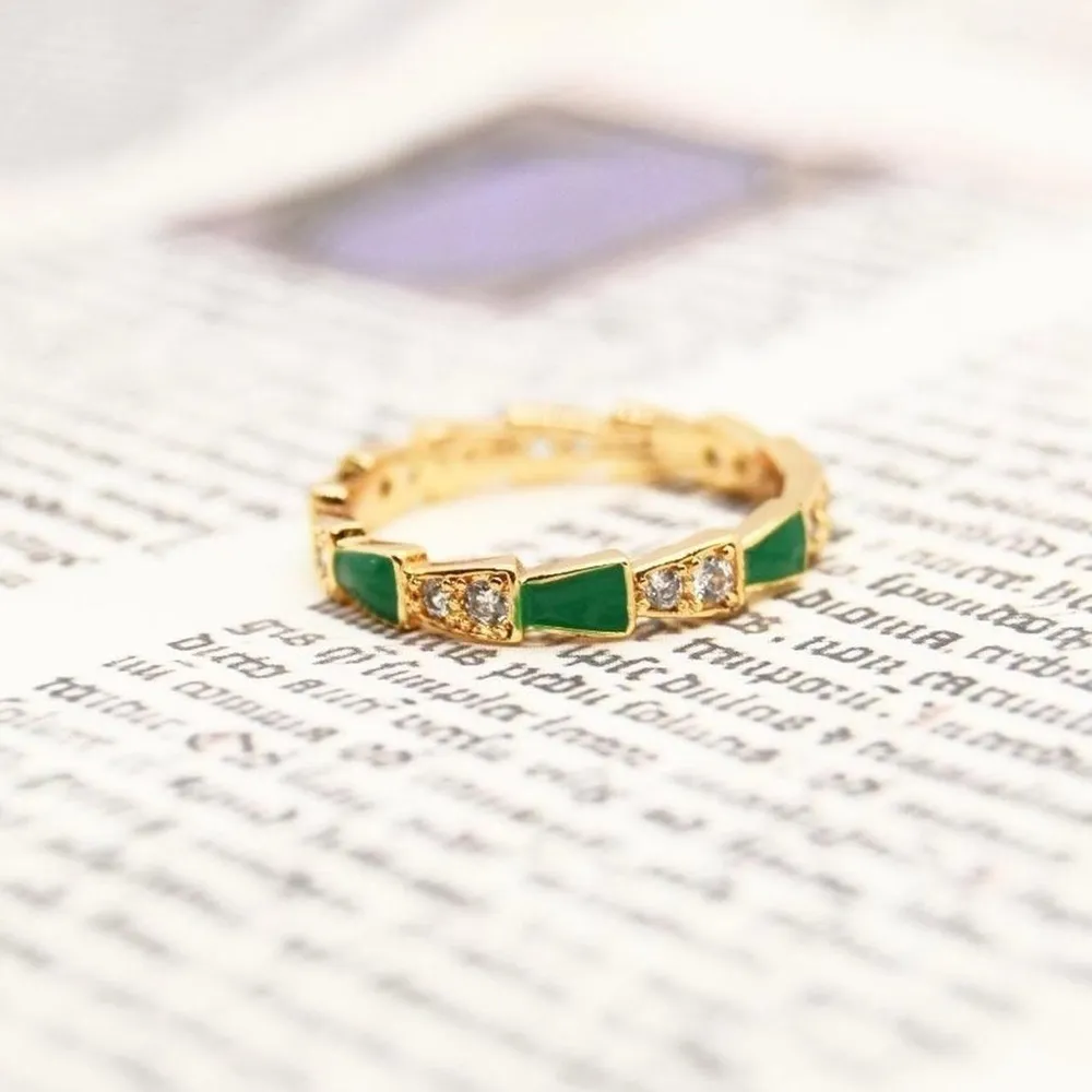 Gold Snake Scale Ring Green - Image 3
