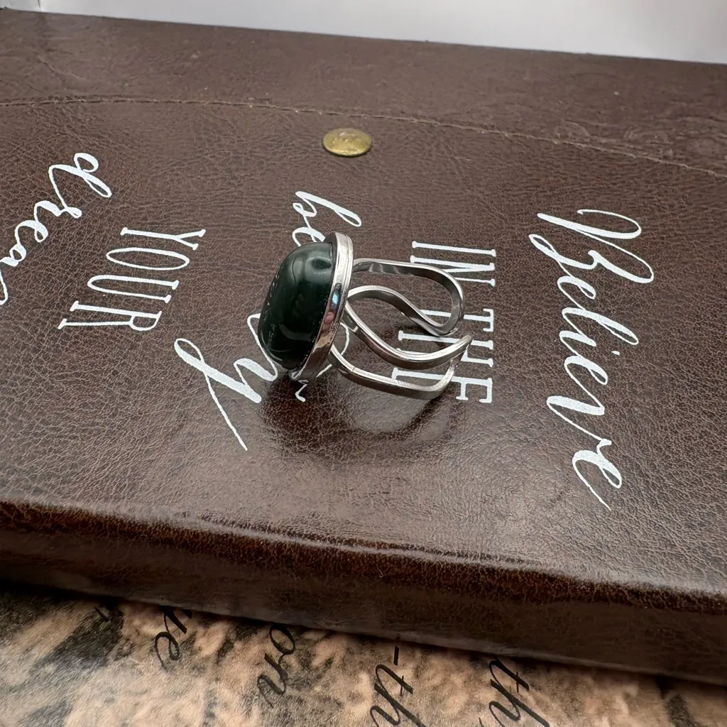 Handmade Dark Green Agate Gemstone Ring – Adjustable Stainless Steel - Image 7