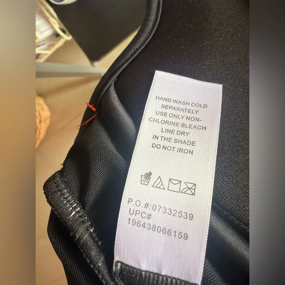 Swimsuits for All NEW Solid Black One Piece RuchedSwimsuit Dress in plus size 22 - Image 4