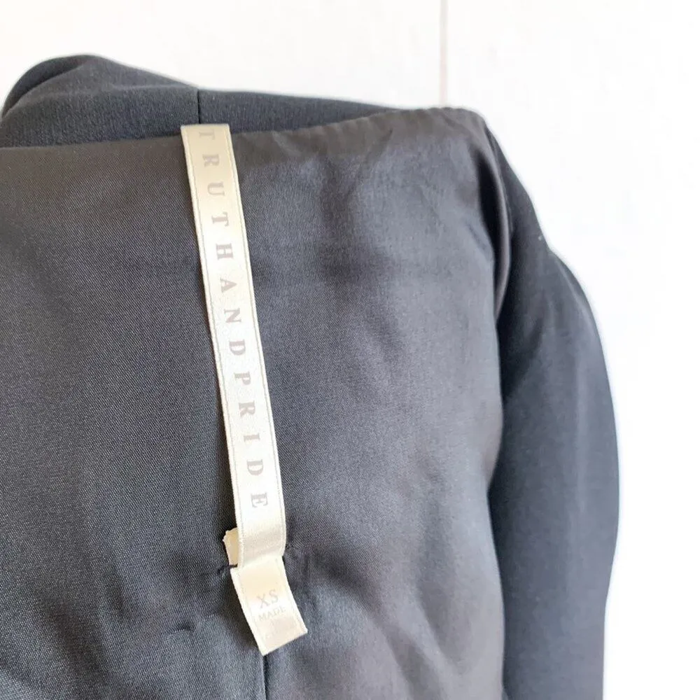 Truth and Pride 100% Silk Classic Open Front Blazer in Solid Black Size XS - Image 7