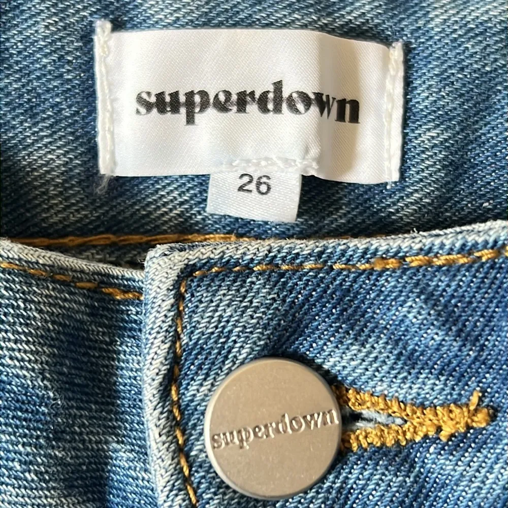 REVOLVE SUPERDOWN Revolve Valentina Rhinestone Jean in Medium Wash Size 26 - Image 8