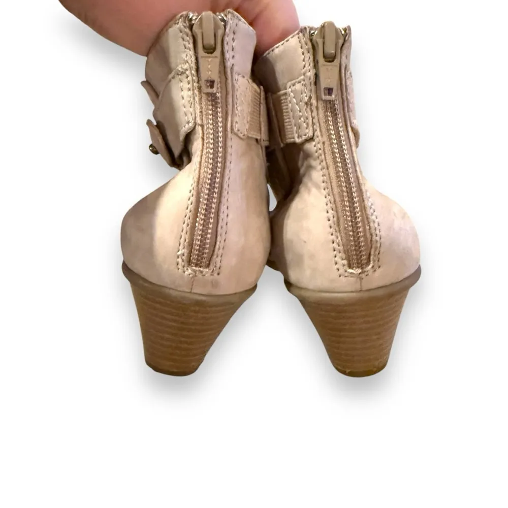 Earth Intrepid‎ Nubuck Perforated Peep Toe Taupe Heel Booties Sz 8 Tan - Image 5