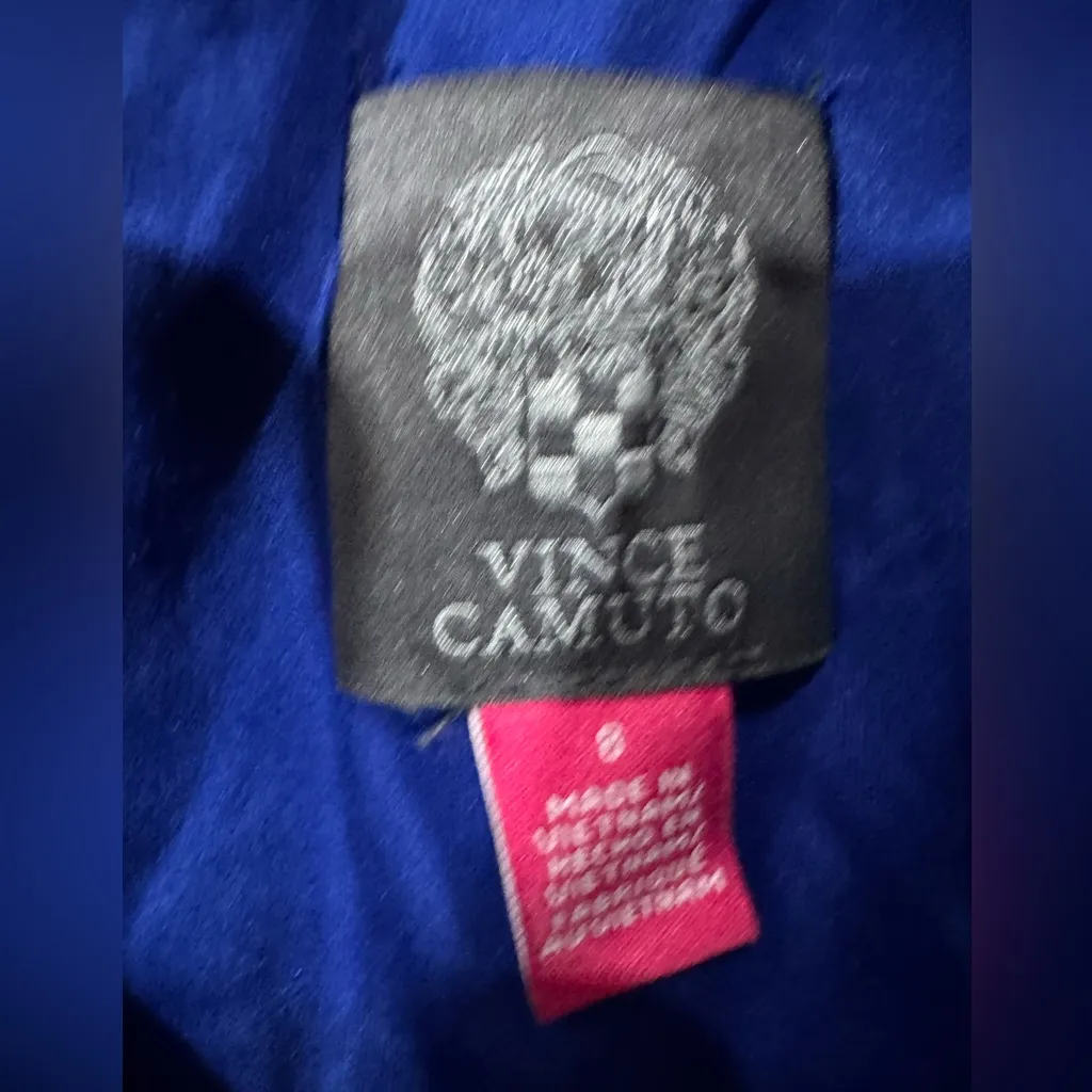 Vince Camuto Blue and Pink Garment - Image 8