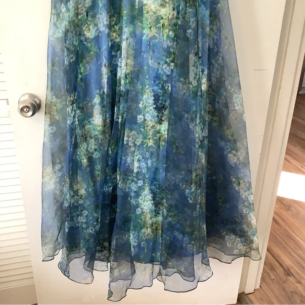 Theia Long Dress Floral Formal Flowy Size 8 HOCO wedding party event Empire‎ wst Blue Size L - Image 5