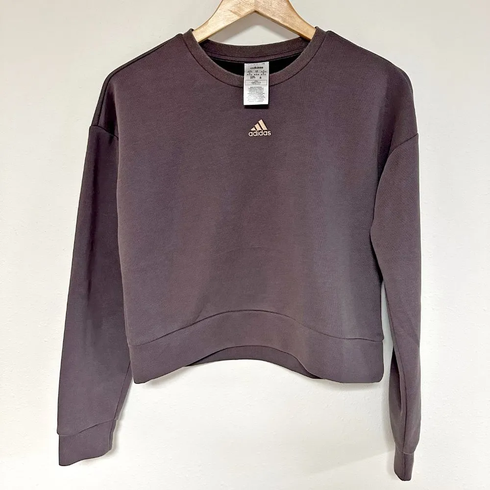 Women's Essentials Fleece Crewneck - Image 2