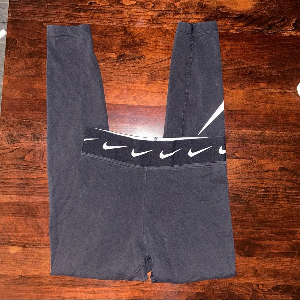 Nike Black Activewear Workout Leggings - Image 2