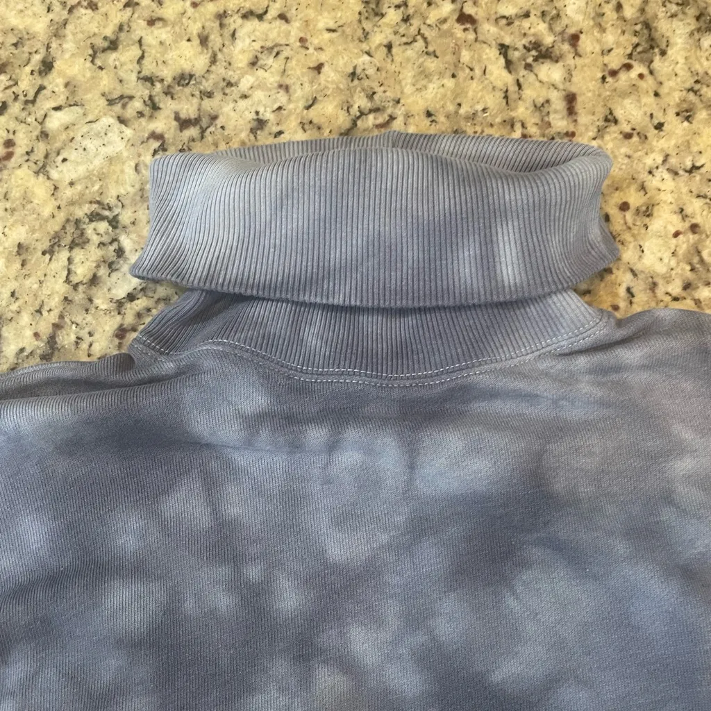 American Eagle Outfitters Cloudy Blue Sweatshirt - Image 3