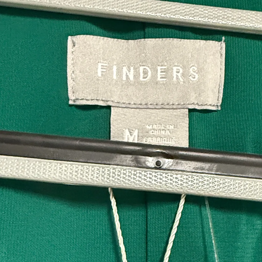 Chic Emerald Green Women's Blouse with Button Detail Size M - Image 5