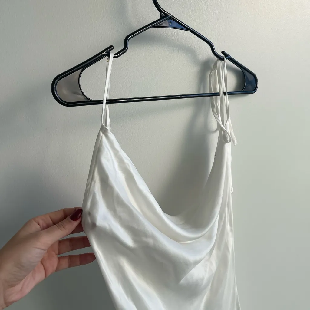 RAT&BOA Ophelia White Dress Gold Chain Back - Image 4