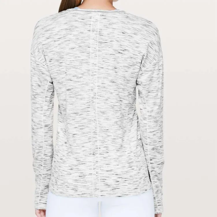 Lululemon Sweat Embrace Tiger Space Dye Long Sleeve Shirt Black White Sz S/M? - Image 2