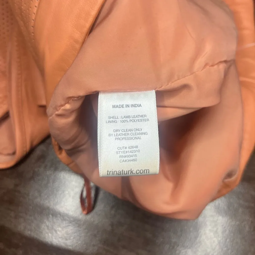 Trina Turk Grapefruit lamb leather shorts sz 2 - Image 5