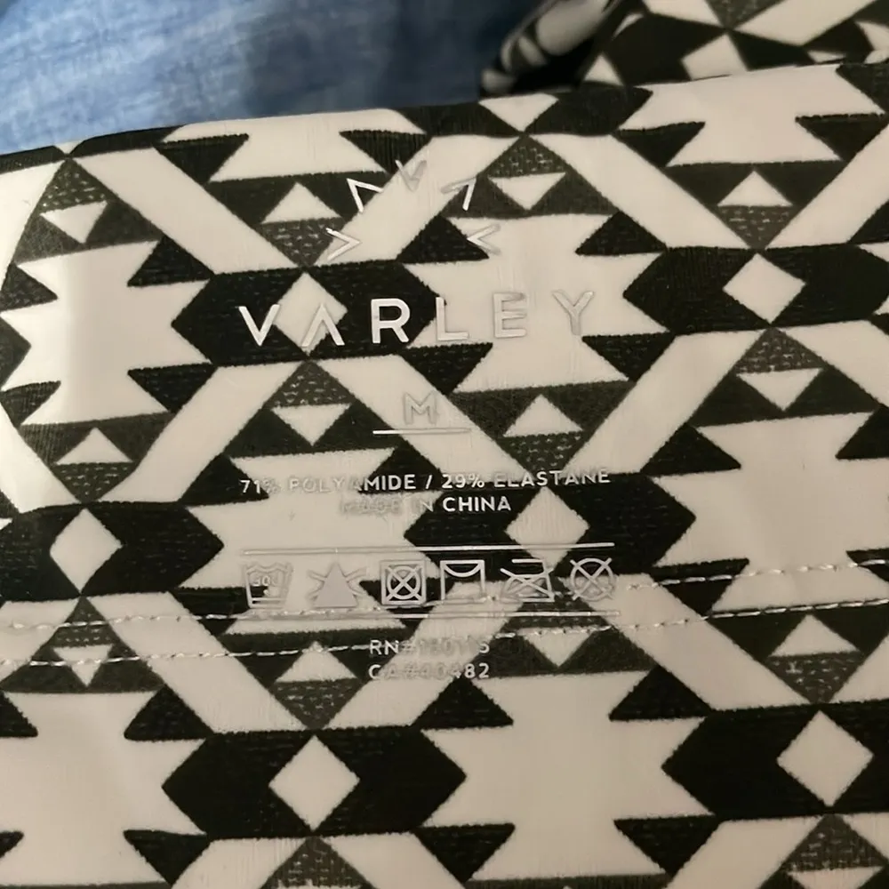 💖 Varley Bedford Yoga Legging in Equinox Geometric Print - Image 5