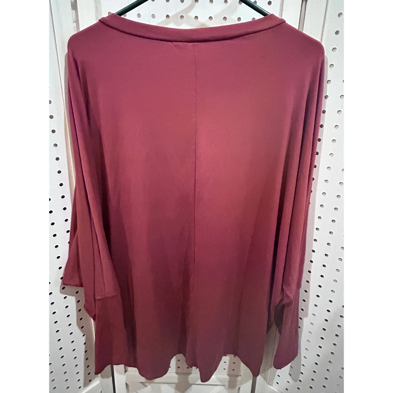 White Birch Burgundy V Neck Cutout Long Sleeve Bell Sleeve Top XL - Image 5