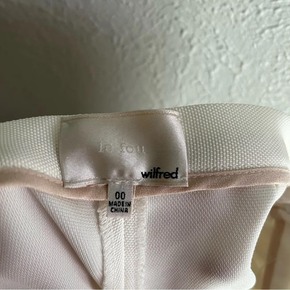 Aritzia Wilfred Le Fou Rosemere Ivory Pleated Shorts Sz 00 - Image 4